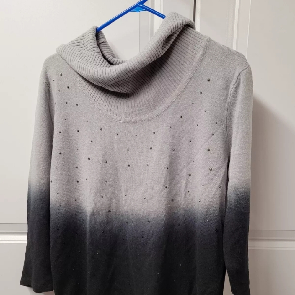 Notations Women's SweaterSize: LargePulloverBeadedSee photos for Measuremen